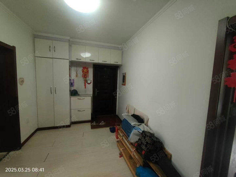 警苑小区2室1厅1卫65㎡南北18.9万