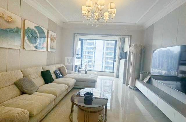 新世界观麓3室2厅132㎡138万二手房图片