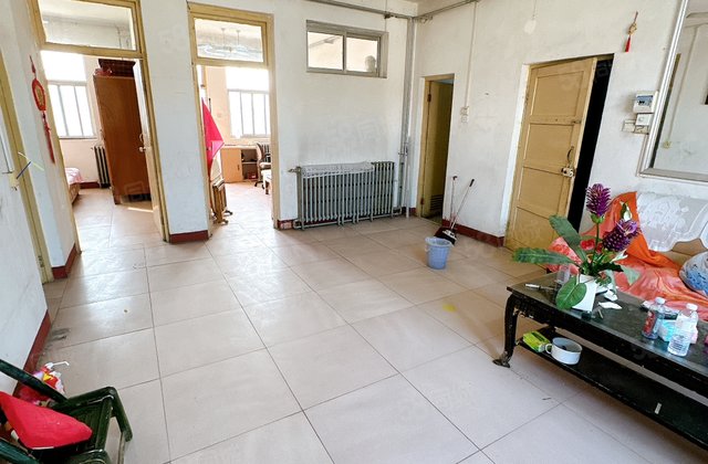 文轩 一中 外国语附近 健康楼层 大三居 停车方便