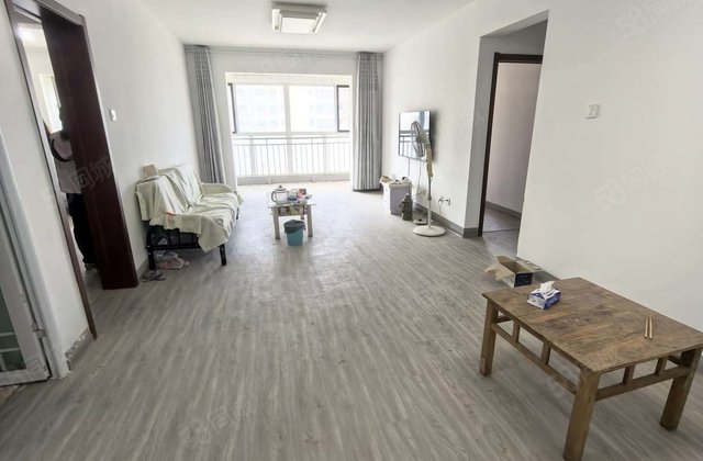 127文轩，一中，，新东方龙湾，三叶草户型，免大税，，送车位