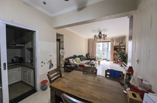 铂金湾小区3室2厅131㎡68万二手房图片