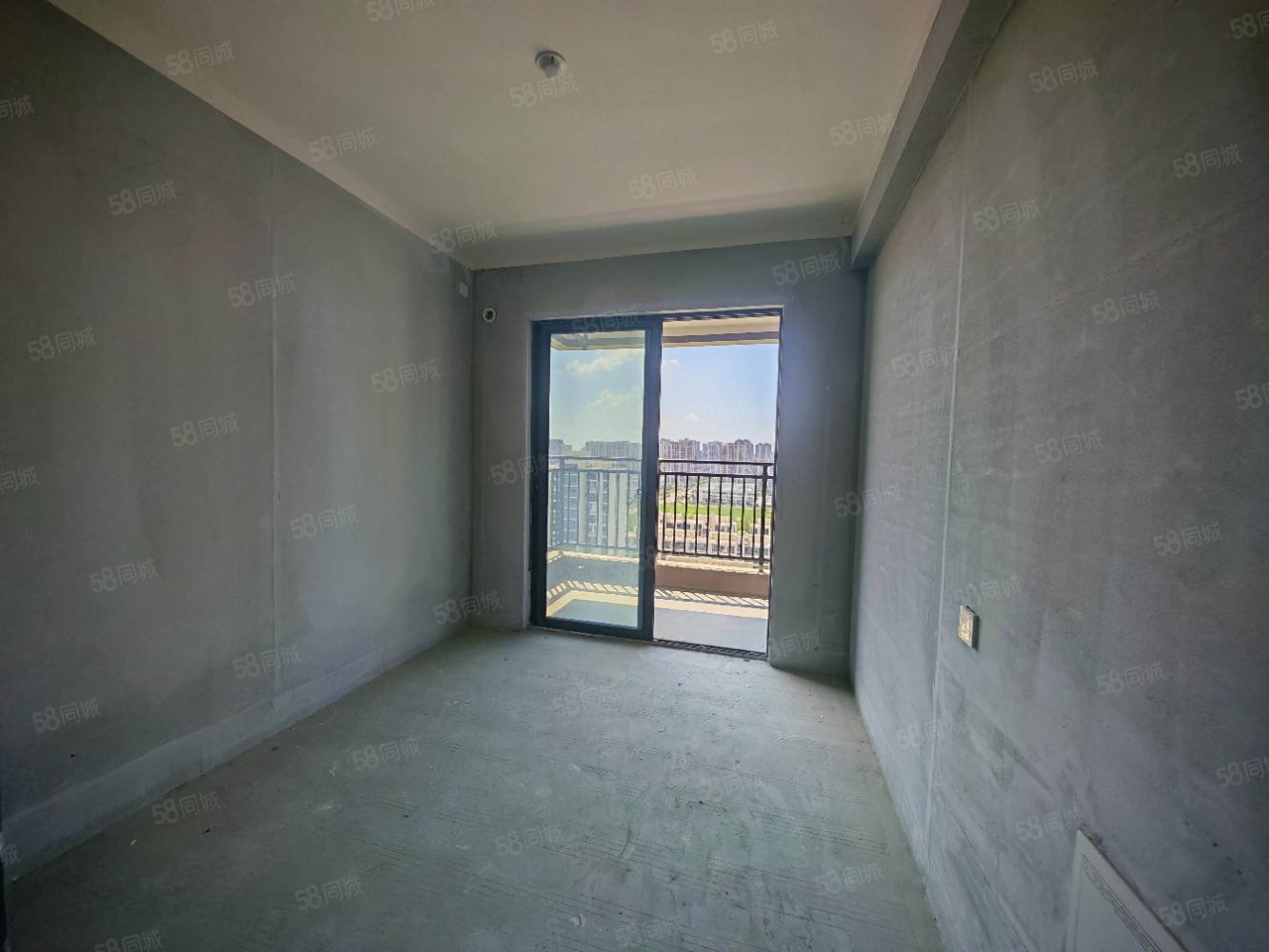 碧桂园都荟星辰3室2厅1卫108㎡南北54.8万