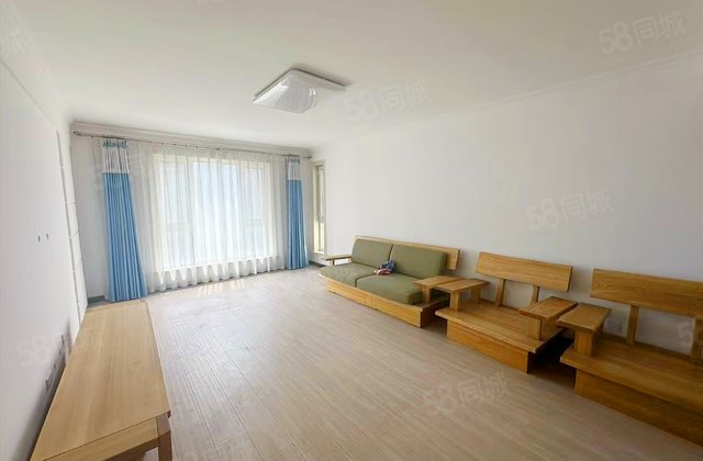 保利春天里3室2厅118㎡115万二手房图片