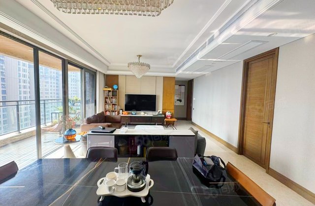 仁恒滨河湾(三期)4室2厅185㎡798万二手房图片