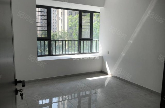 理想城110平房东急售房原真实可带看