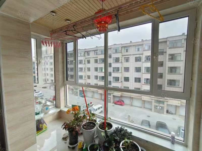 恒鑫佳苑2室2厅1卫103㎡南北35万