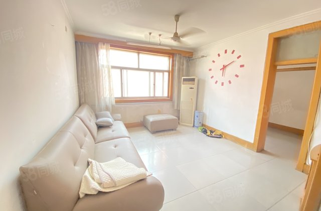 市医院，水城中学，畜产小区，停车方便，三楼，随时看房，急售