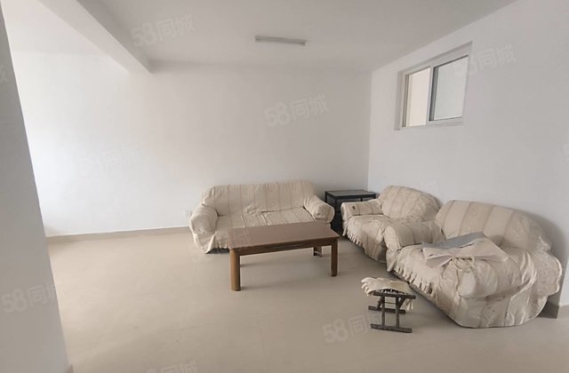 小三居 高楼层采光充足 满二   南北通透 密度低 楼龄新