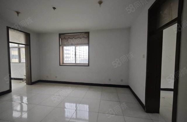 急卖，市中心位置，怡景  ，七中，停车方便