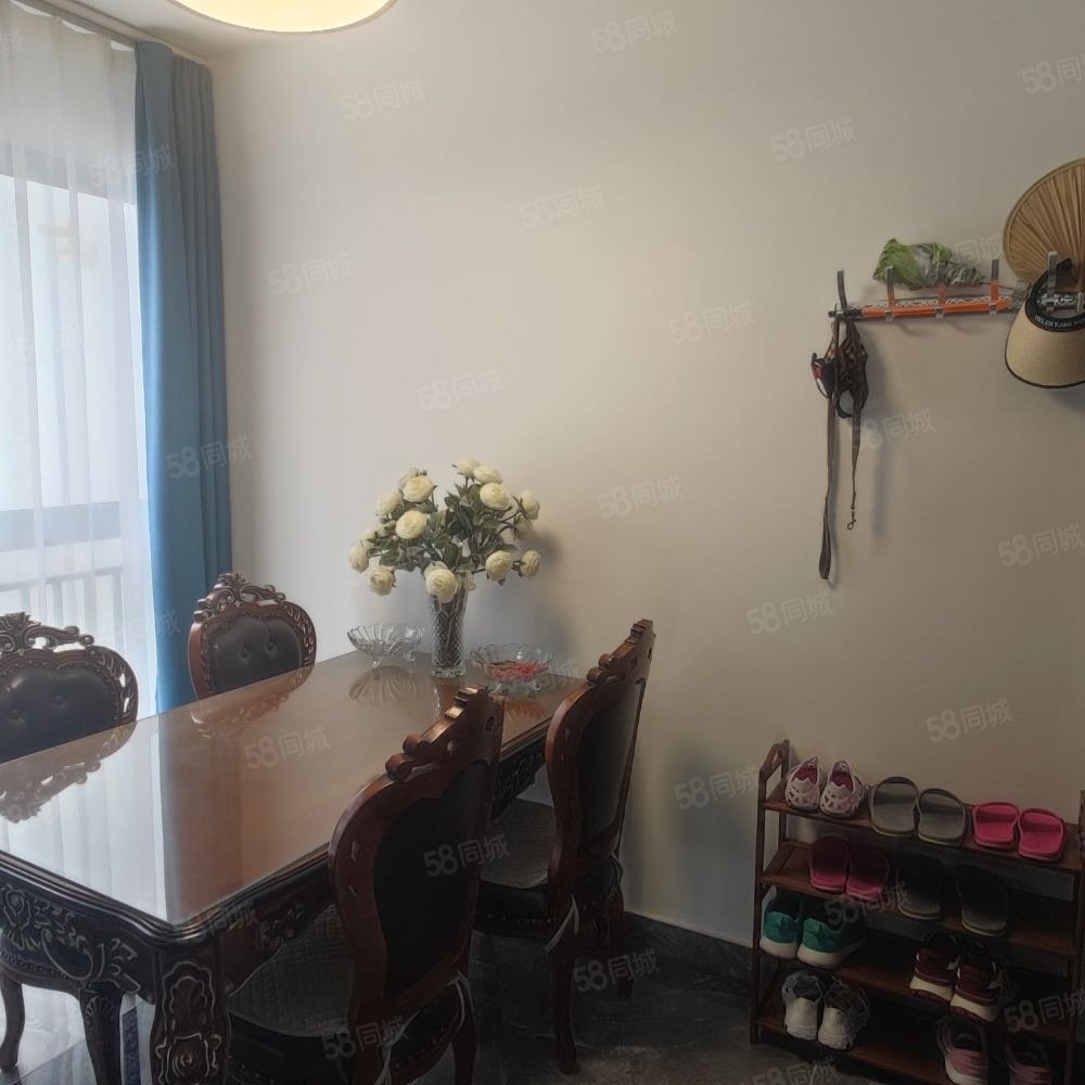 伟业氧立方3室2厅1卫99.25㎡南58万