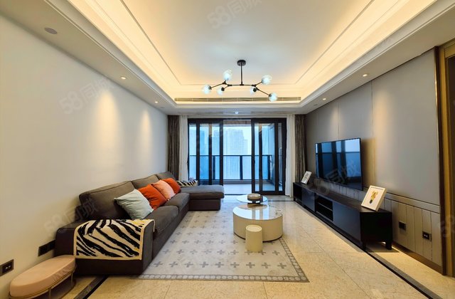 招商大魔方玺悦3室2厅136㎡610万二手房图片