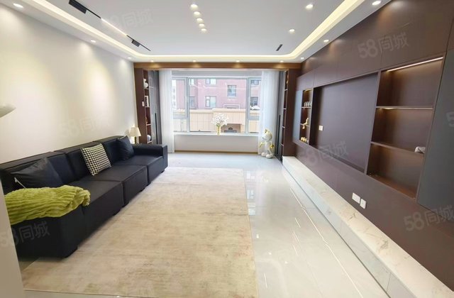 英伦小镇(二期)3室2厅104.15㎡64.8万二手房图片