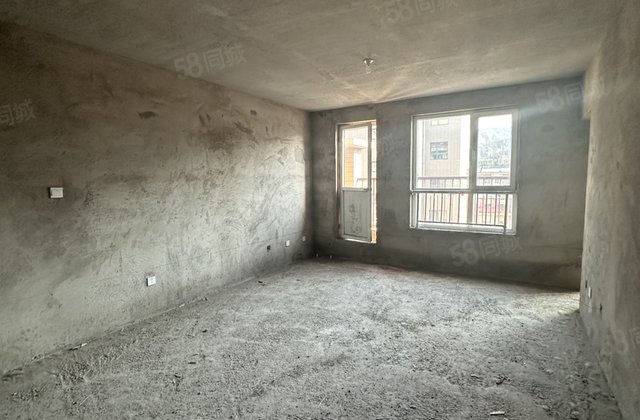 集荣丽景3室2厅116㎡72万二手房图片