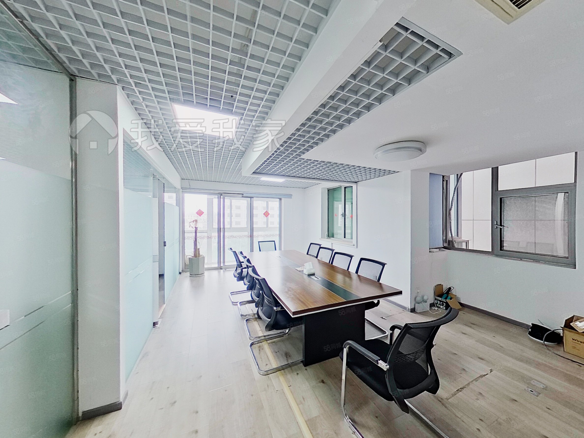 峻峰華亭3室2廳2衛(wèi)200.85㎡東西1020萬