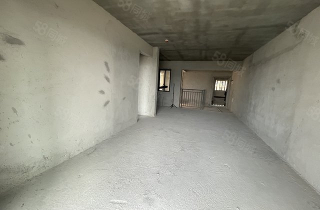 海联名苑4室2厅110㎡51.5万二手房图片