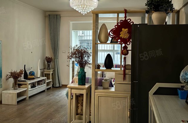 南城国际2室2厅97.02㎡54万二手房图片