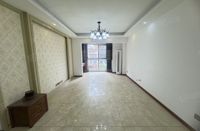 恒信上海城2室2厅86㎡52万二手房图片