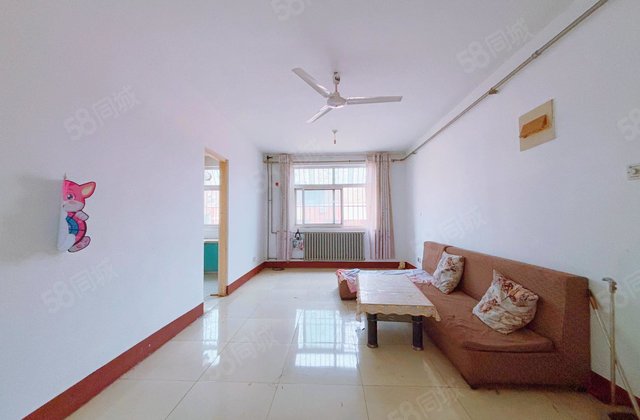 文轩 红旗 芳苑小区 南北通透两室 送储藏室 看房有钥匙