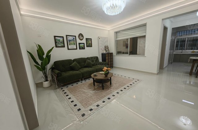 阳光，实验本部，精装修三室两厅一卫一厨仅售58.8万