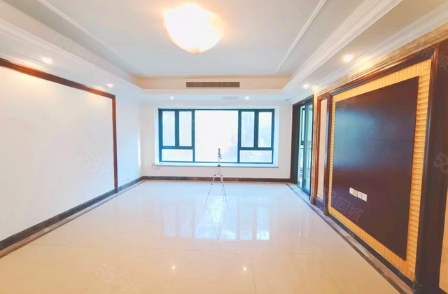 恒大绿洲5室2厅318.69㎡130万二手房图片