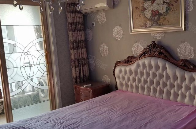 领世郡 电梯入户花园社区 精装修 260万无税 诚心出售