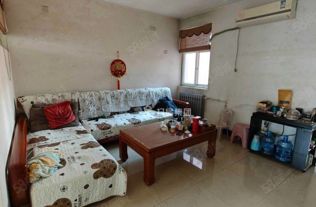 湖边，乐园小区中层，三室两厅，绿城，湖北小区，停车方便