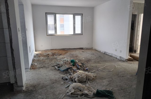 岳庄御府 东边户 送车位储藏室 好楼层 看房方便