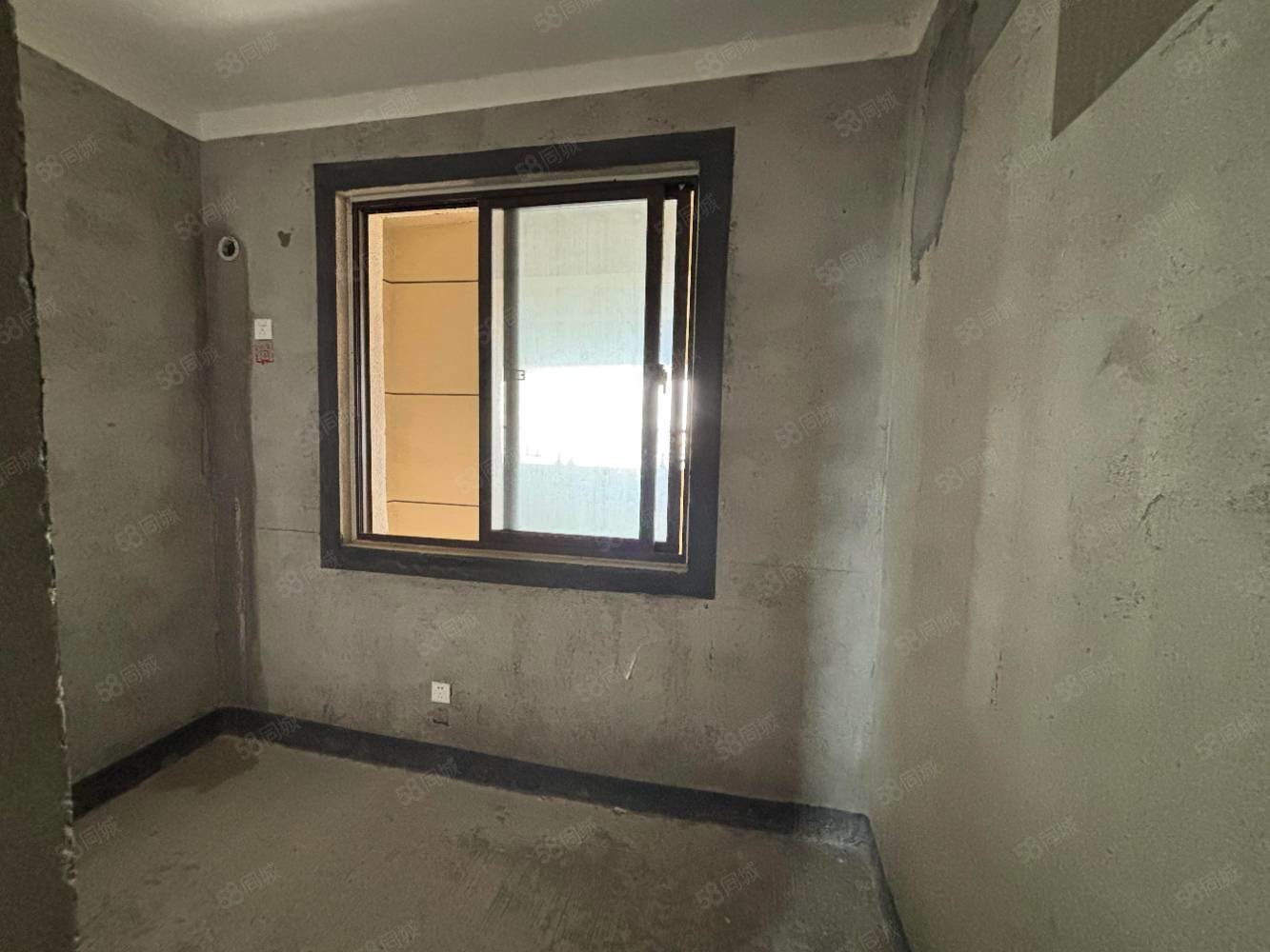 杭颐师大状元府(东区)3室2厅1卫96㎡南北48万