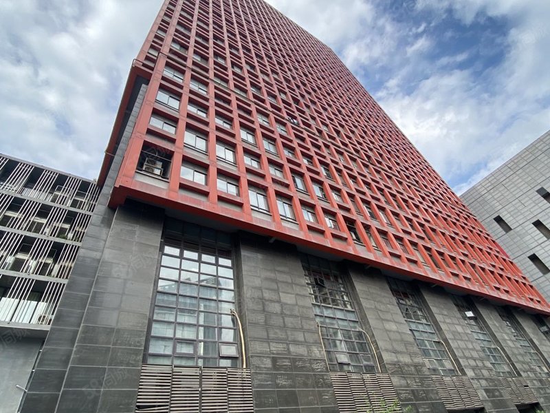 寰宇上都,一室70年住宅公寓,地铁口,单价11000每平