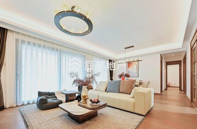 中洲锦城湖岸3室2厅105.86㎡302万二手房图片