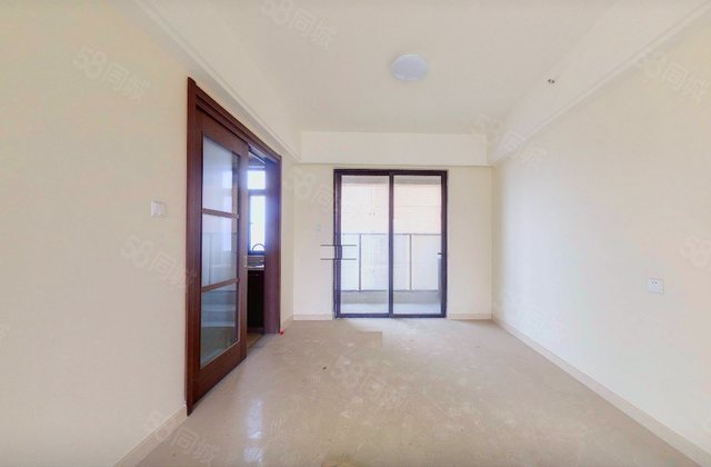 保利海德公园5室2厅142.91㎡210万二手房图片