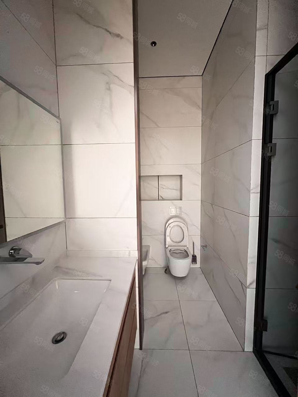 盤古大觀5室3廳5衛(wèi)667㎡東西4600萬