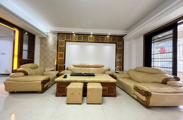 福盛花园5室2厅233㎡115.8万二手房图片