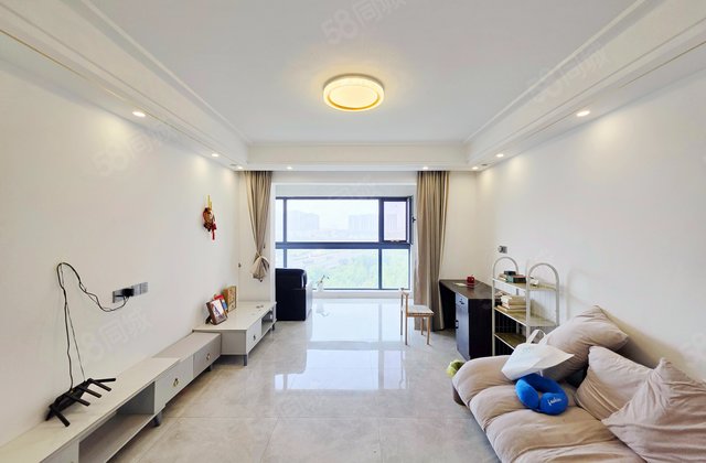 永威枫香庭东院3室2厅121㎡128万二手房图片