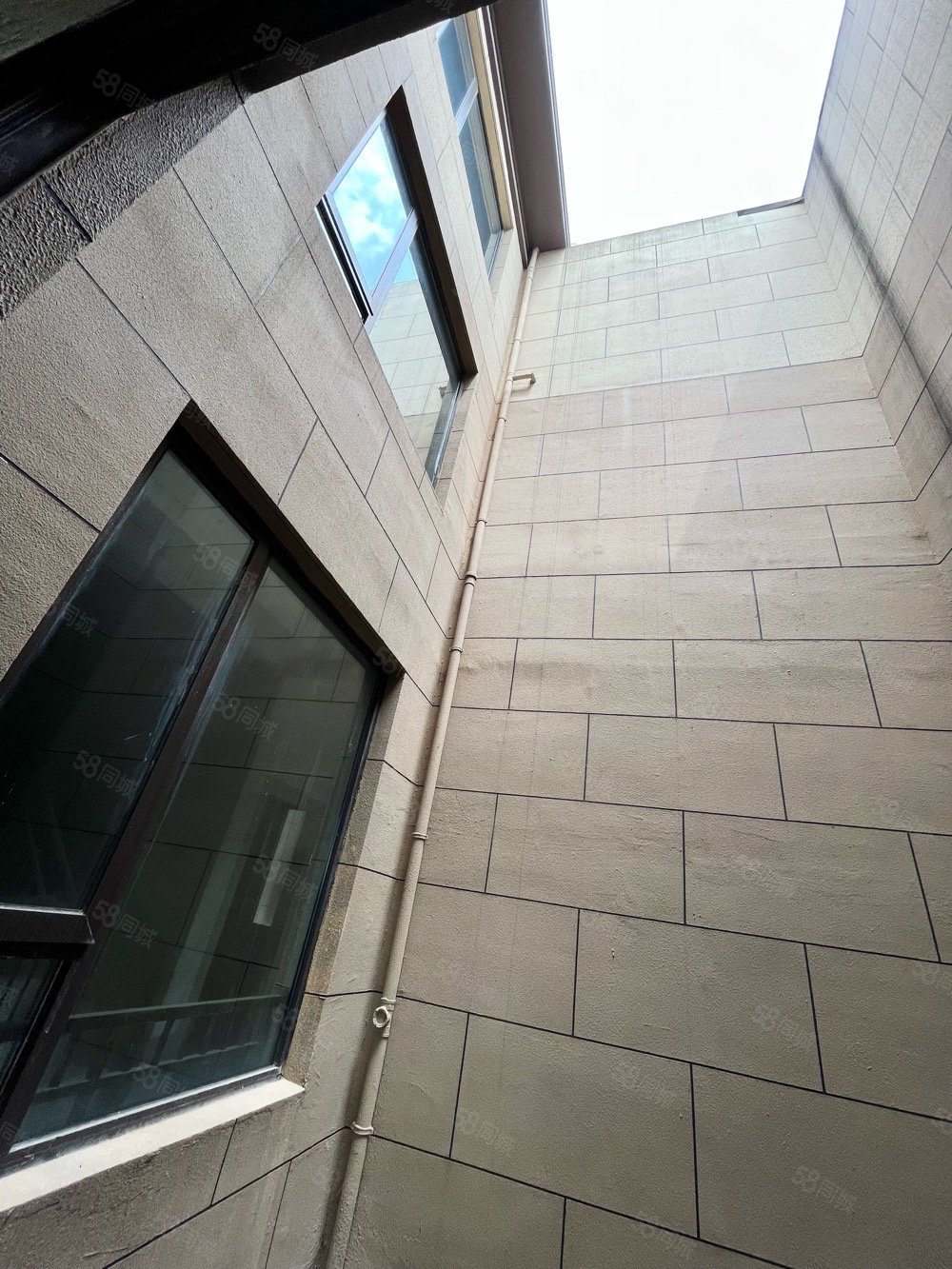 中梁敬亭府 联排别墅 前后带大院子上下三楼赠送天井,中梁敬亭府-宣城