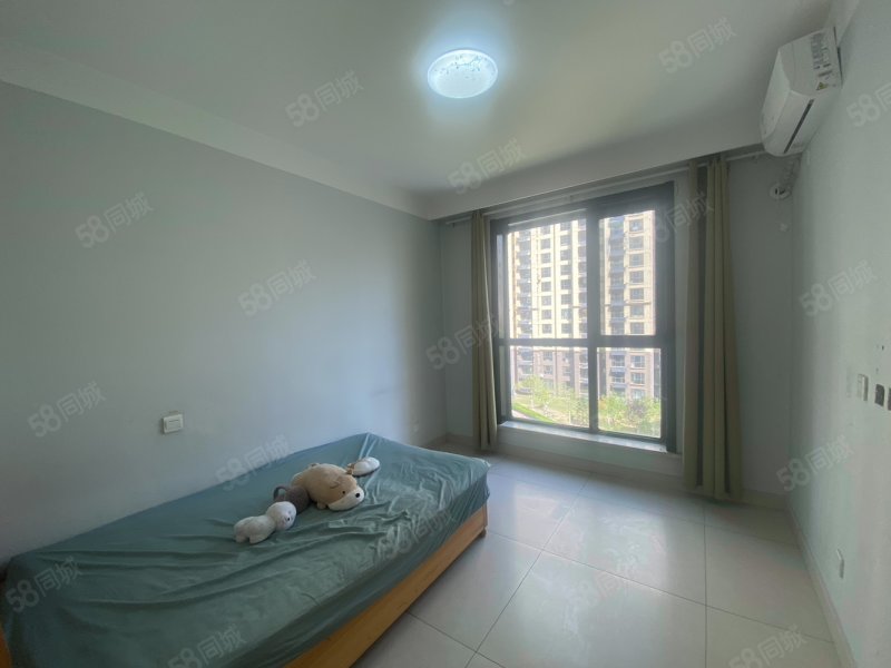 源盛嘉禾B区4室2厅2卫165㎡南北186万