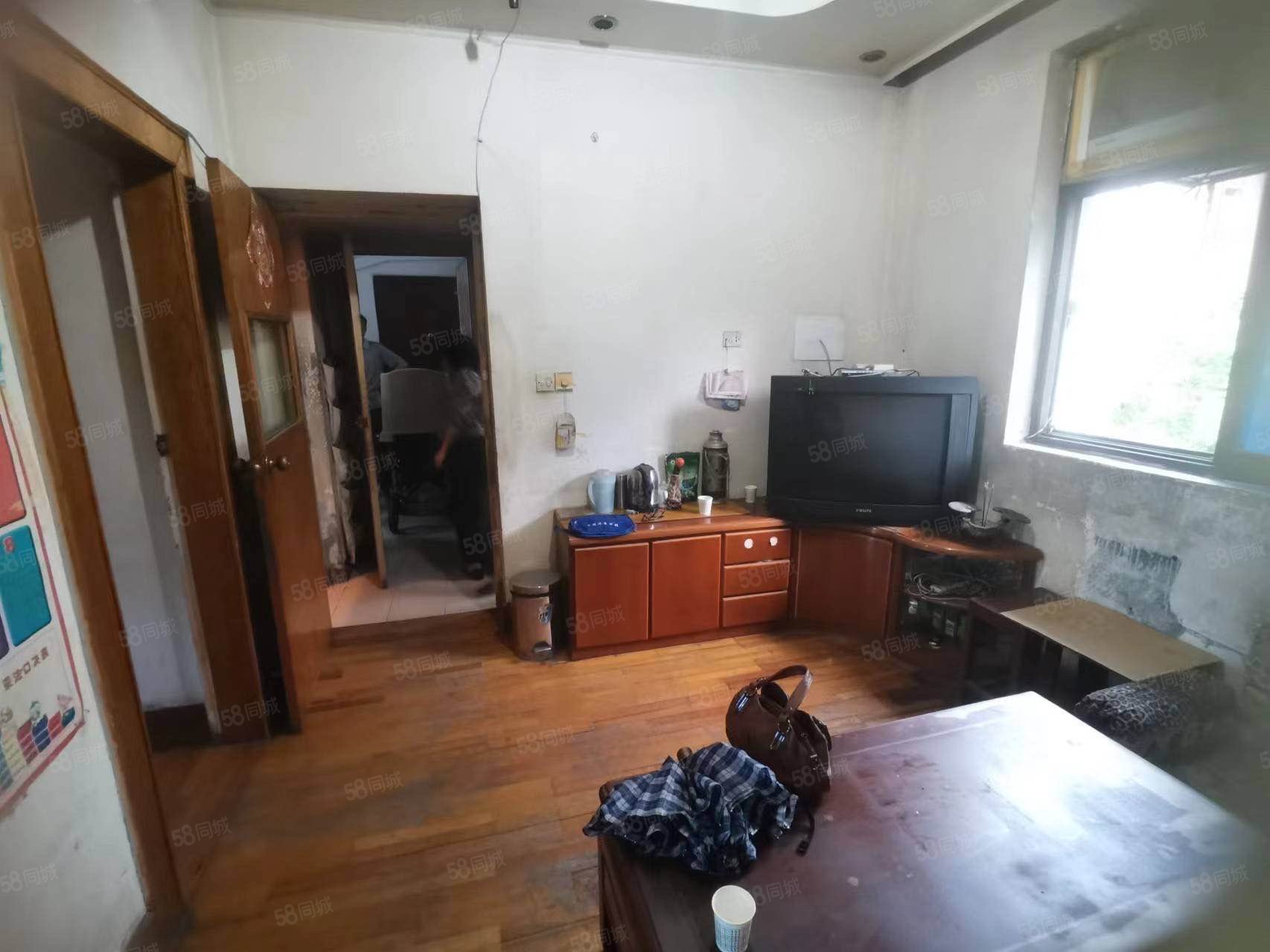 旭日新村3室2厅1卫73.08㎡南24.8万