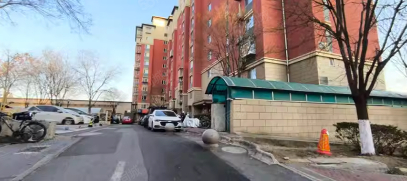 南宮嘉園1室1廳1衛(wèi)56.88㎡南北110萬