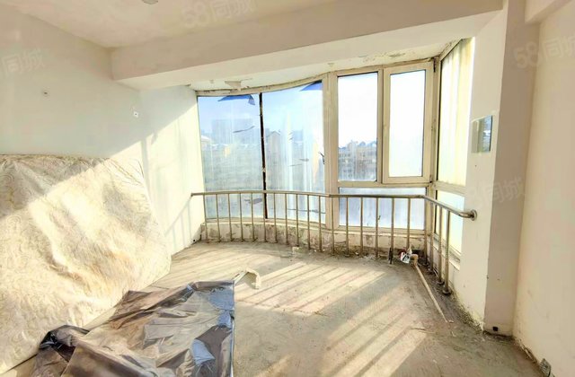 南湖名家5室3厅266㎡140万二手房图片