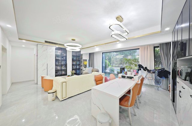 万景蓉元4室1厅123.65㎡229.8万二手房图片