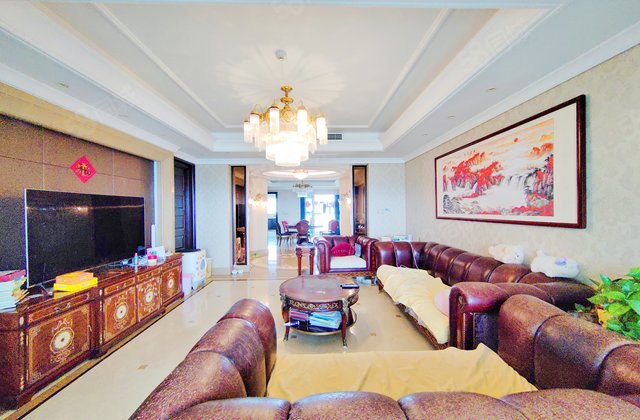 华远华中心隆玺5室2厅319.12㎡730万二手房图片