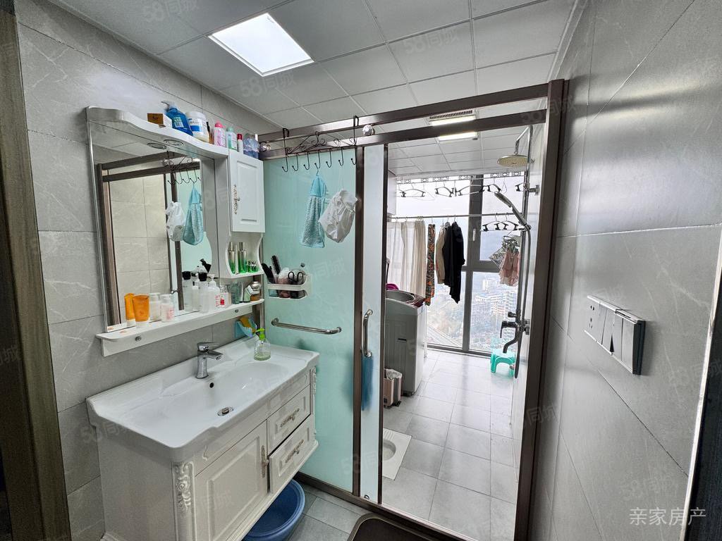 腾龙国际2室1厅1卫55㎡南35万