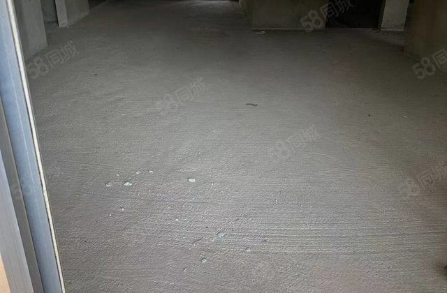 克拉首座3室2厅129㎡50.8万二手房图片