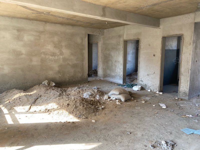 建兴鸿郡-尉氏58同城