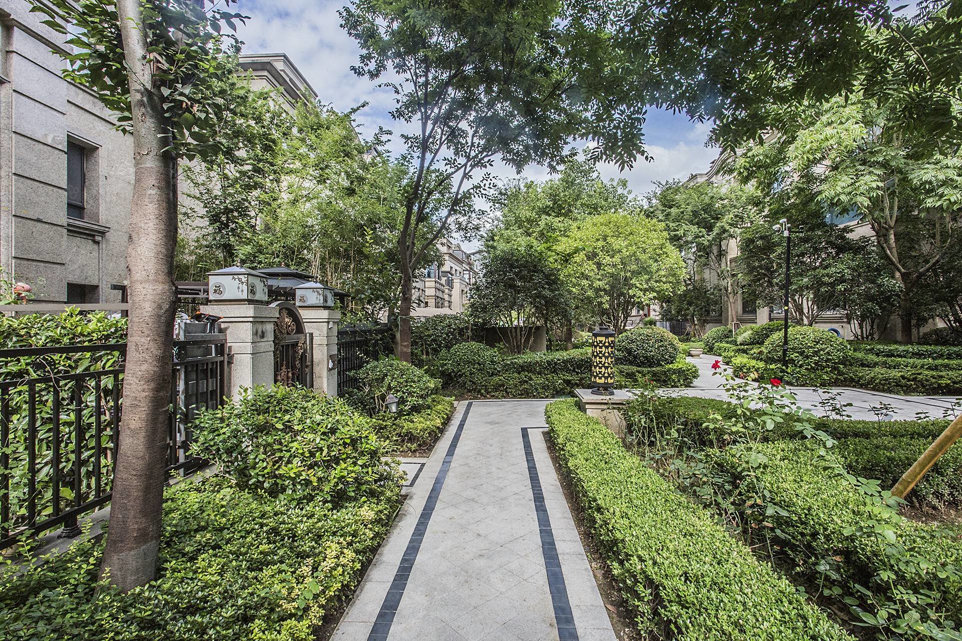 临地铁 精装好房 交通便捷 居住密度低 板楼,中海央墅-合肥58同城