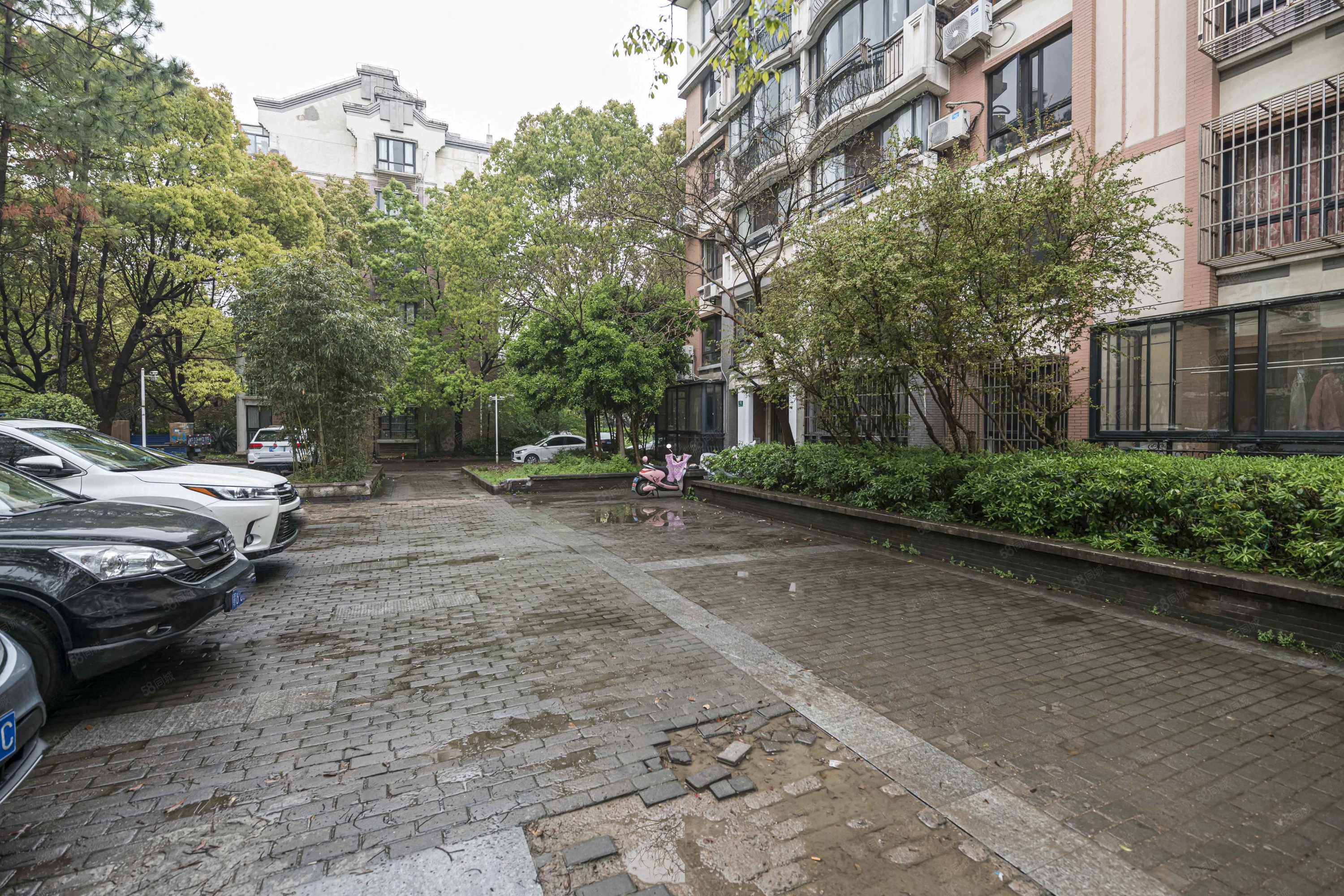 绿地康桥新苑2室1厅1卫77.83㎡南468万