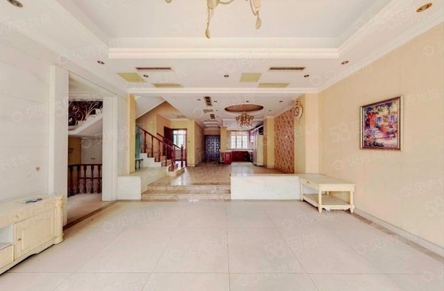 成都后花园1期5室2厅301㎡465万二手房图片