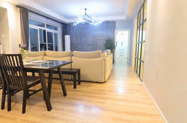 中海右岸(一期)3室2厅115.55㎡205万二手房图片