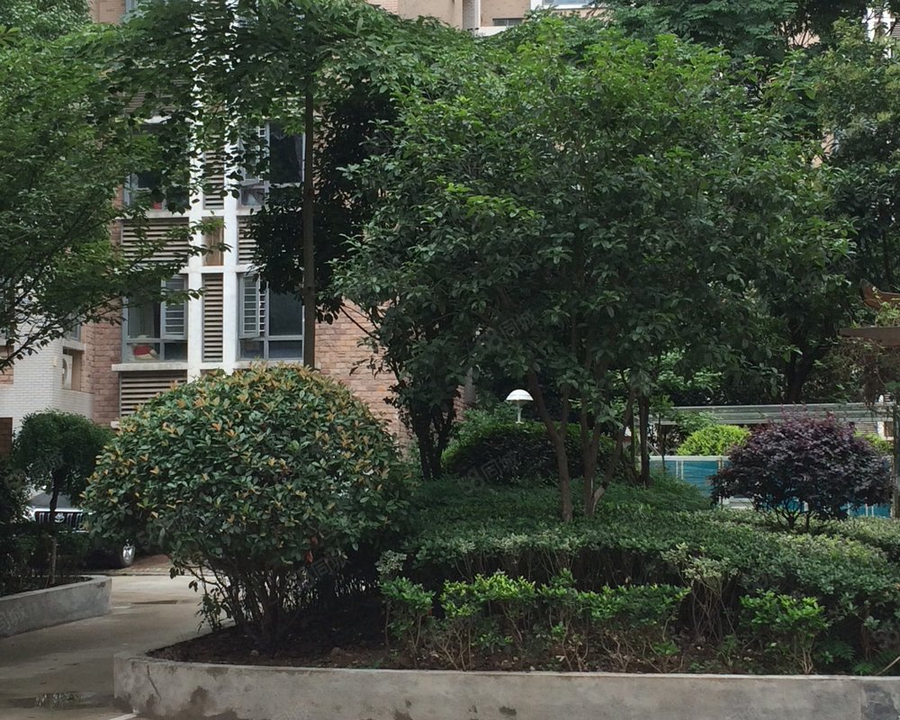 雷苑小区二三环之间