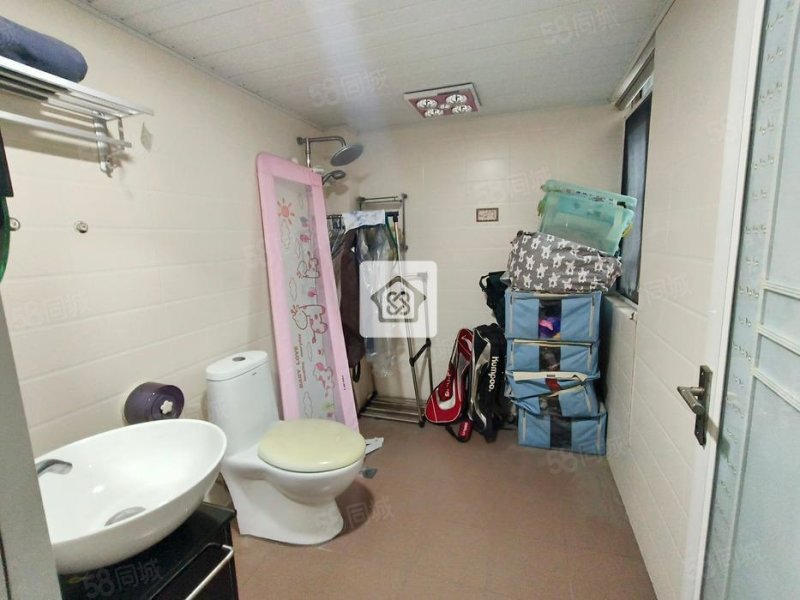 湖畔新村3室2厅2卫129.93㎡南北58万